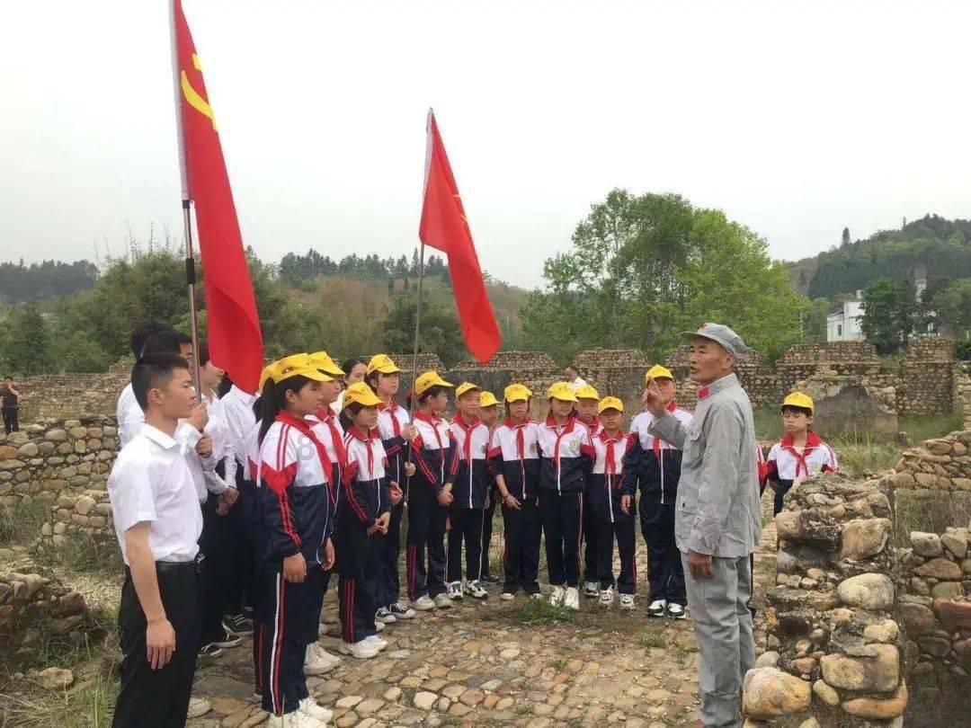 守城英雄传